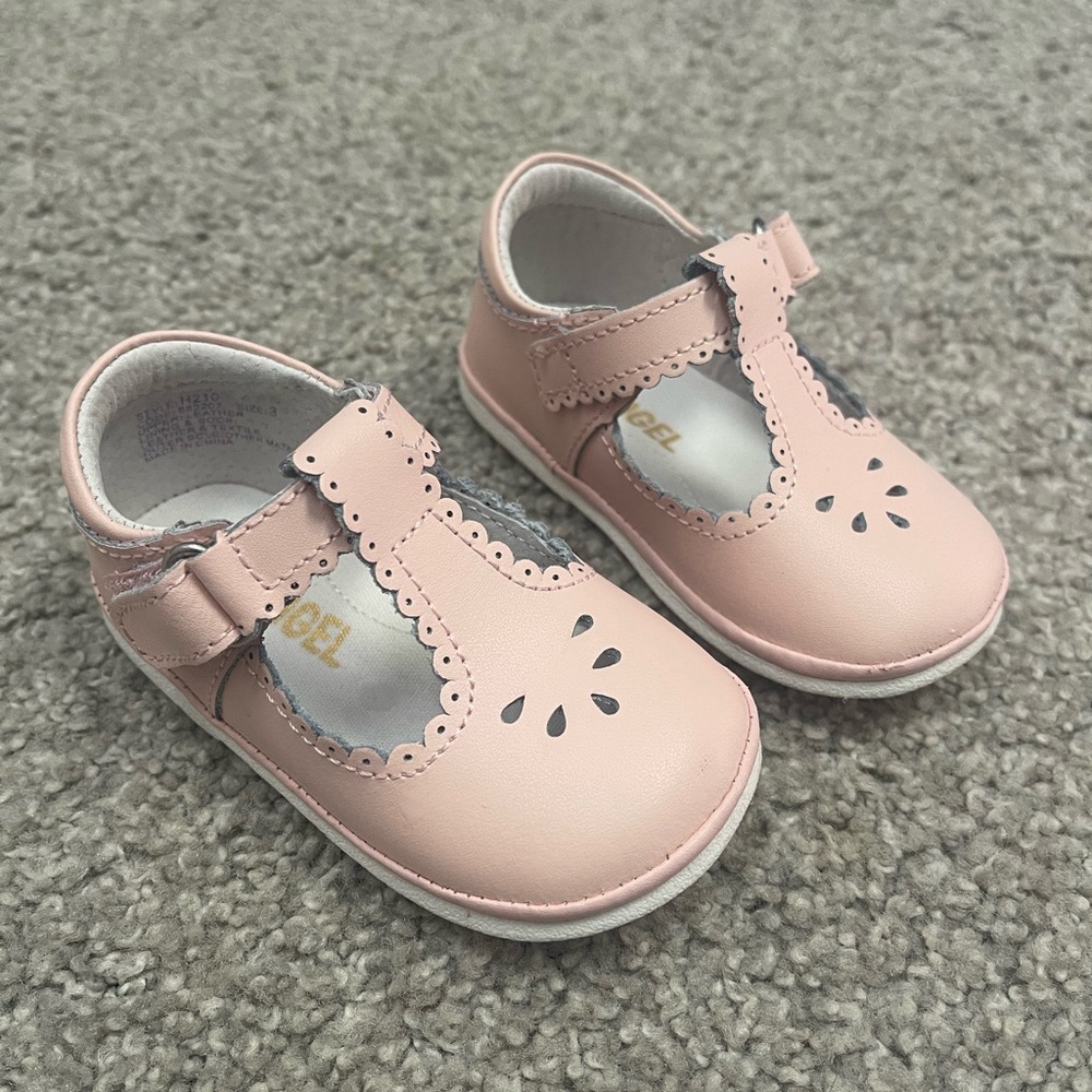 Angel Baby by L’Amour pink Dottie Scalloped T-Strap Mary Jane